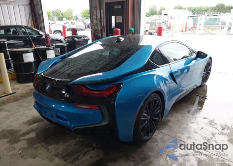 2015 BMW I8 из США, поврежденный, VIN WBY2Z2C57FV392535